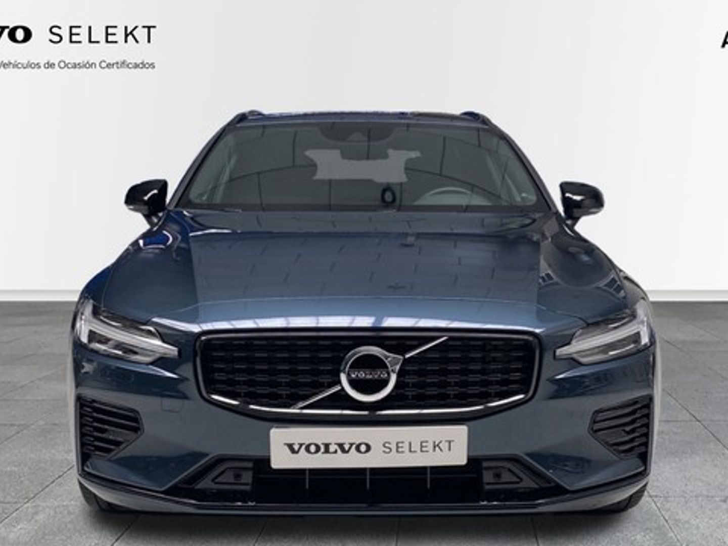 Volvo V60 T6 Recharge R-Design