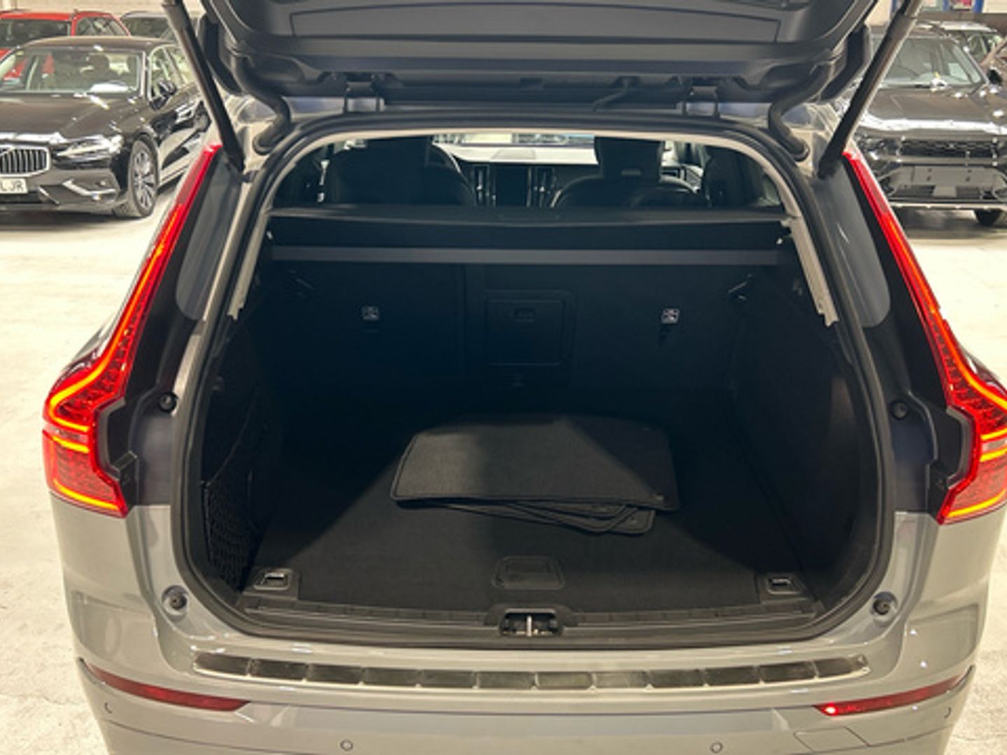 Volvo XC60 B4 D Core Auto 145 kW (197 CV)