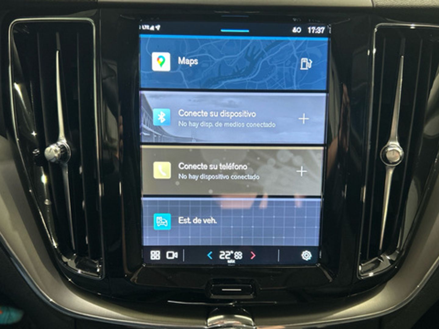 Volvo XC60 B4 D Core Auto 145 kW (197 CV)