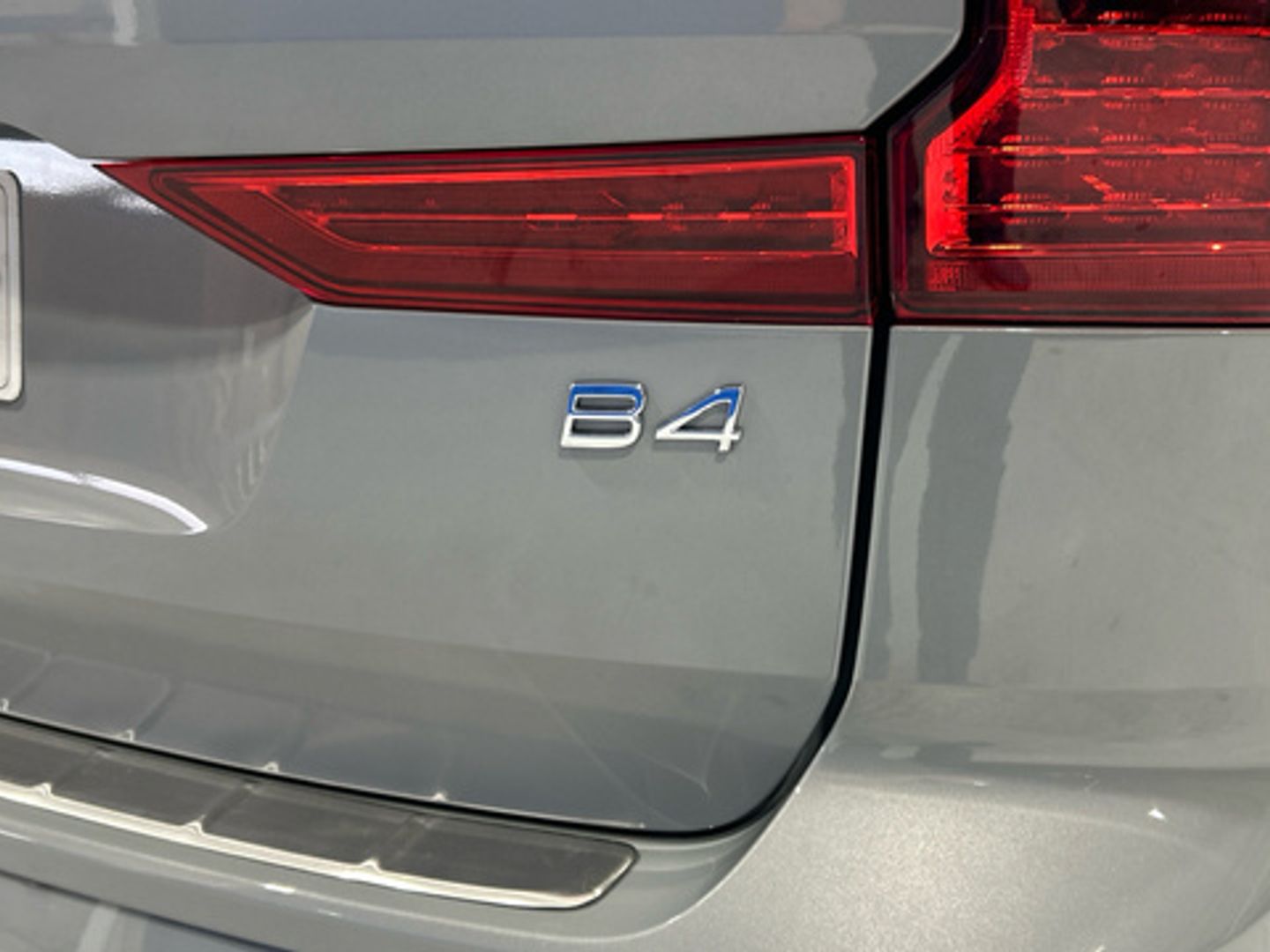 Volvo XC60 B4 D Core Auto 145 kW (197 CV)