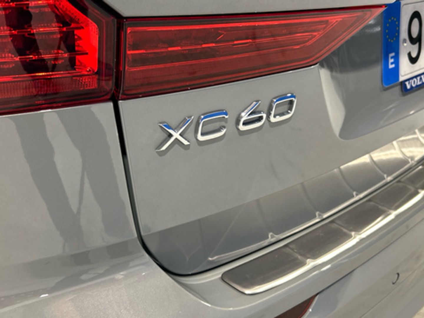 Volvo XC60 B4 D Core Auto 145 kW (197 CV)