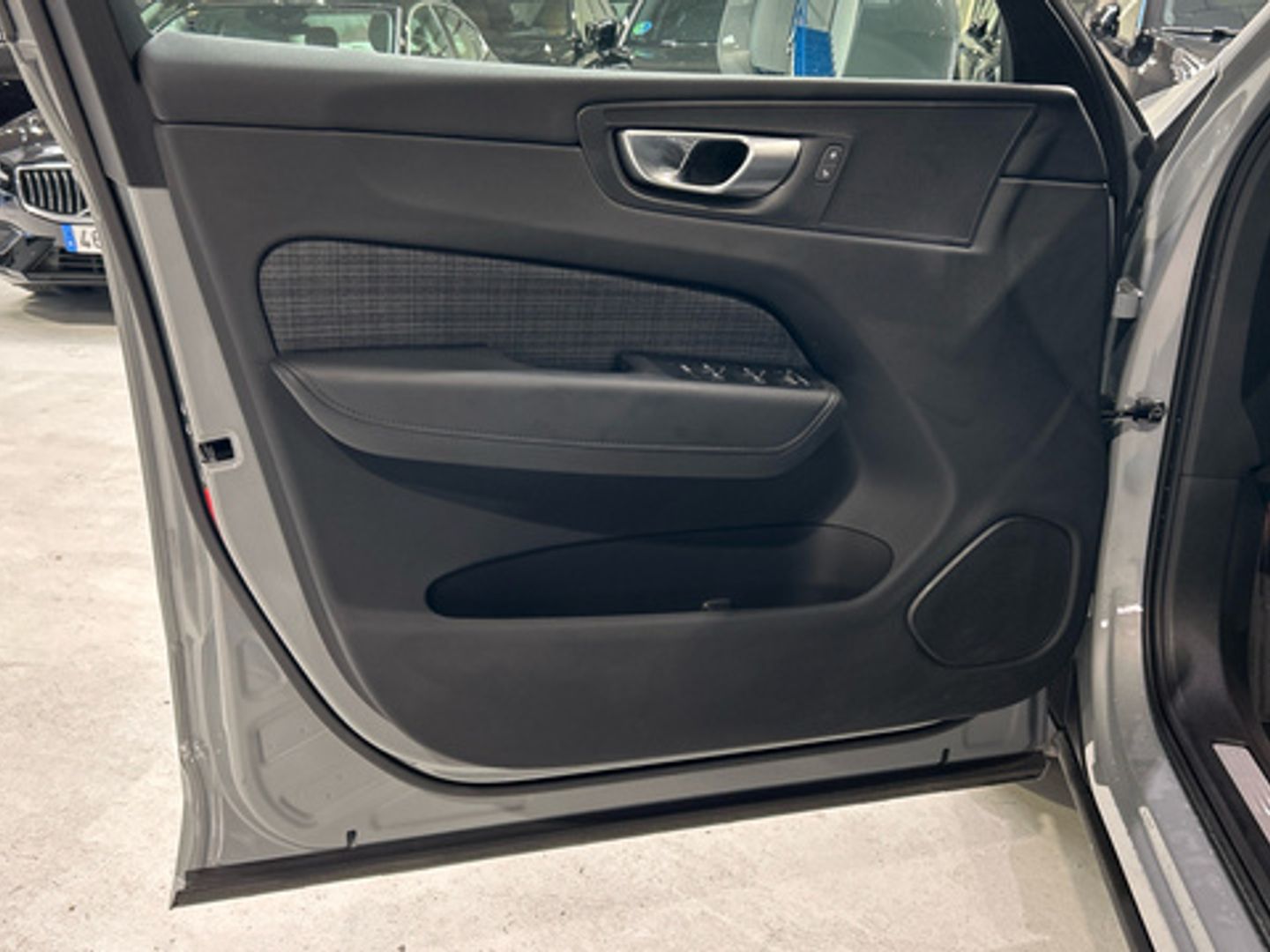 Volvo XC60 B4 D Core Auto 145 kW (197 CV)