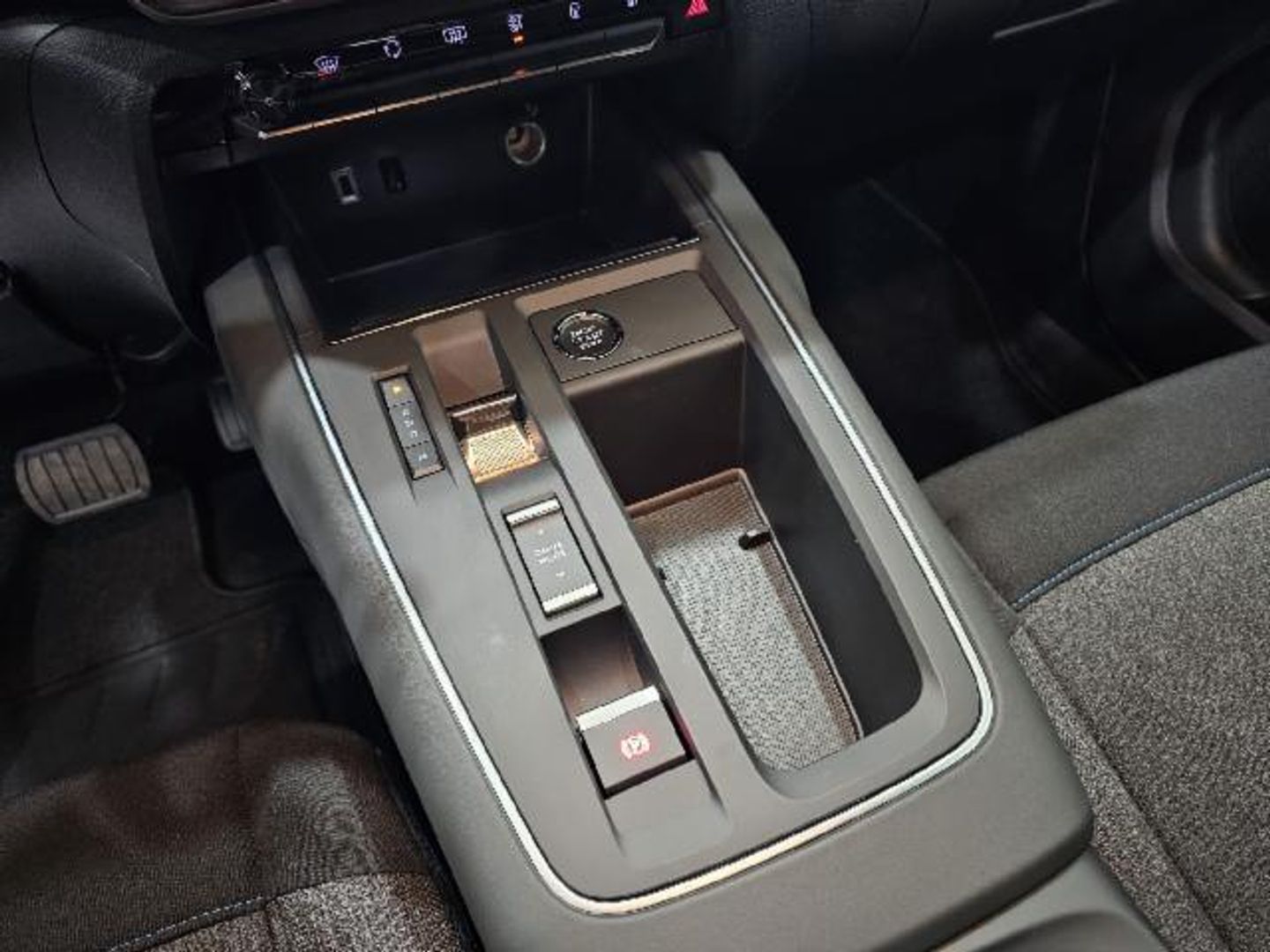 Citroen C5 Aircross Hybrid Plus e-DCS6 100 kW (136 CV)