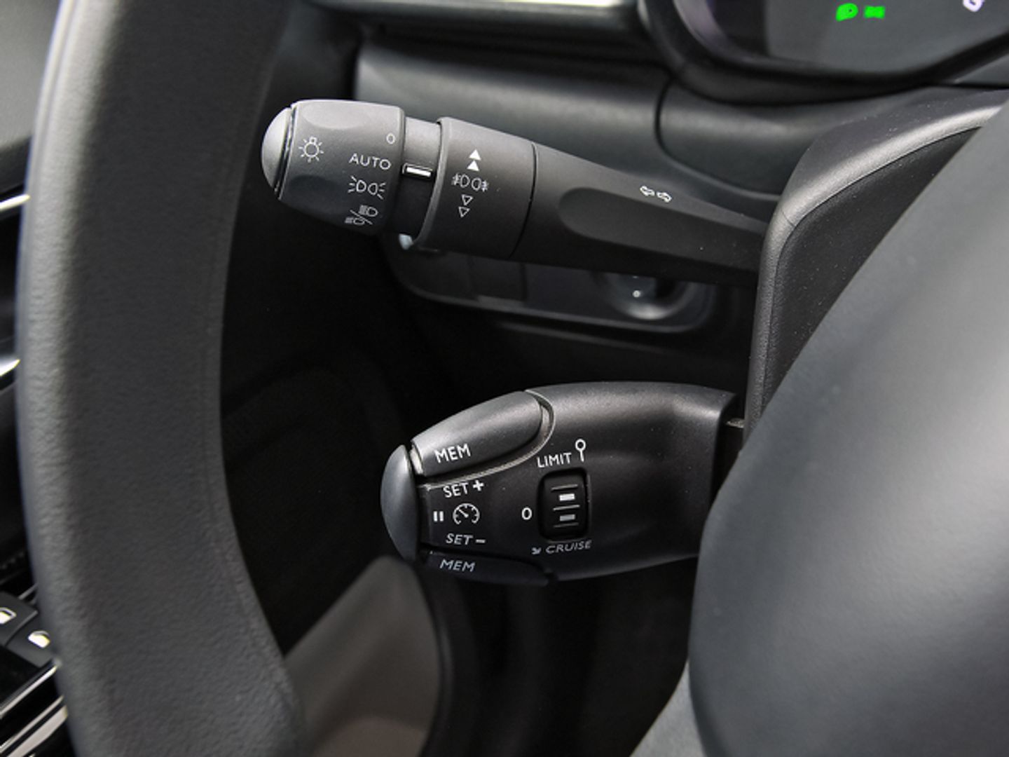 Citroen C3 PureTech 82 Shine 61 kW (83 CV)