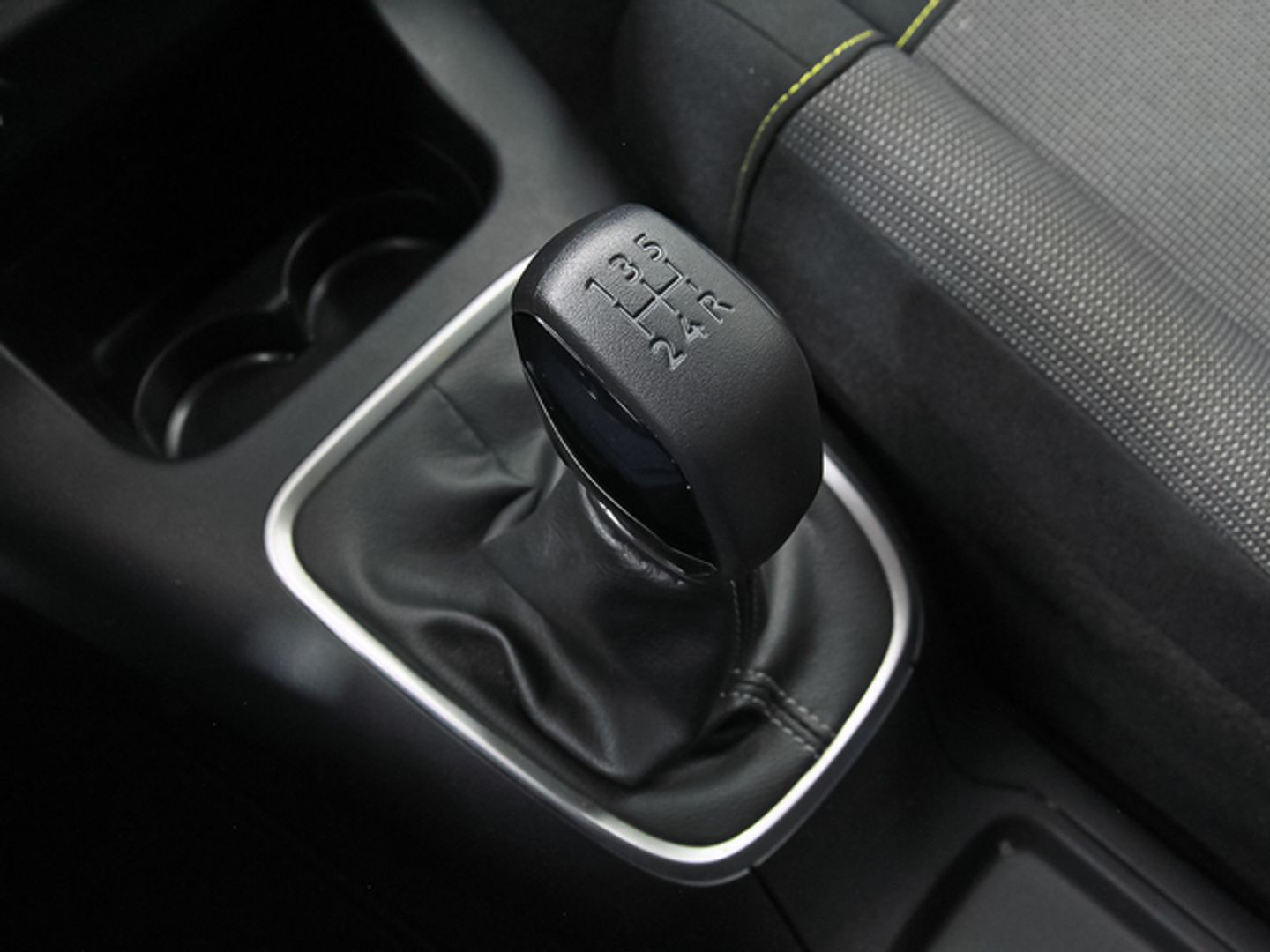 Citroen C3 PureTech 82 Shine 61 kW (83 CV)