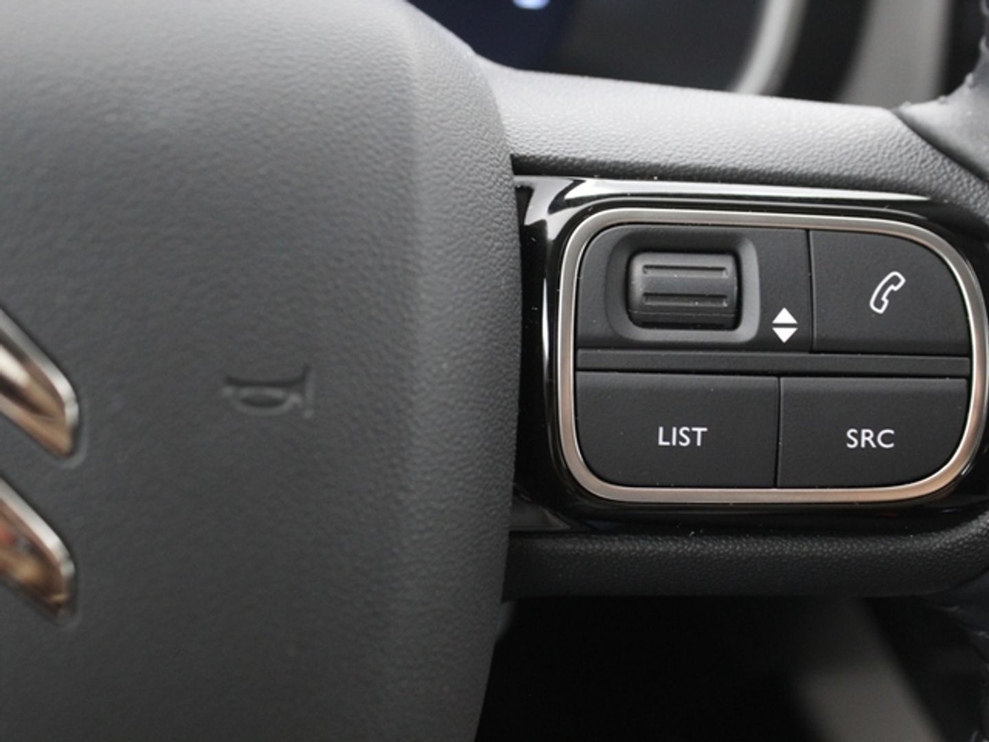 Citroen C5 Aircross PureTech 130 S&S Feel EAT8 96 kW (131 CV)