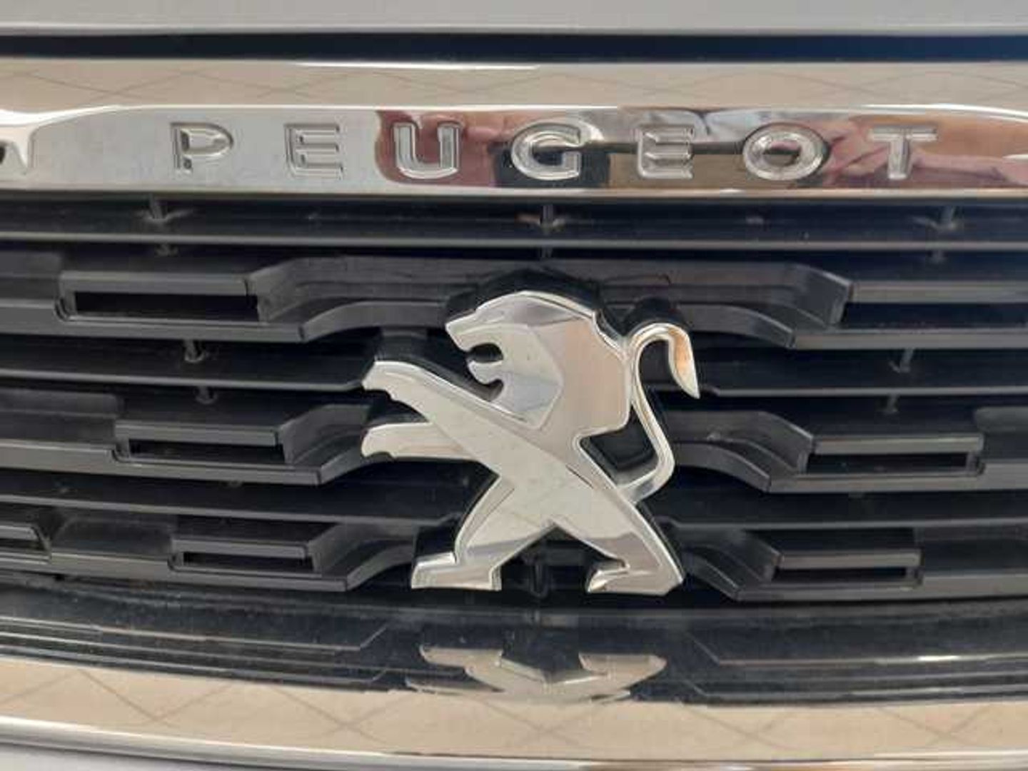 Peugeot 308 Active Pack BlueHDi S&S 75 kW (100 CV)
