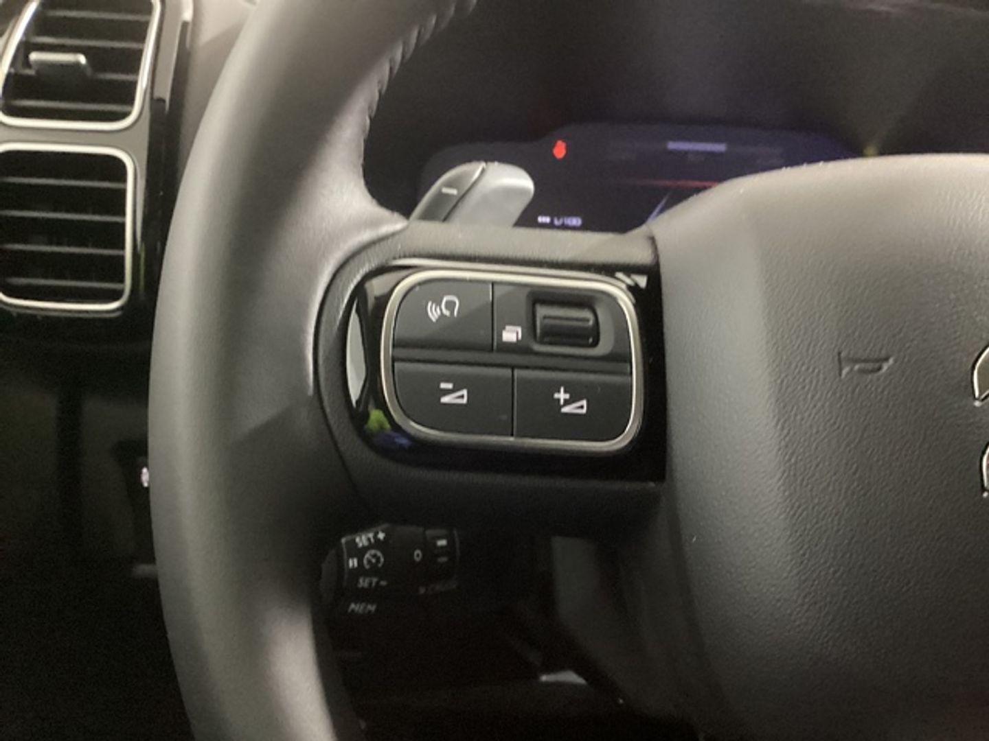 Citroen C5 Aircross Hybrid Plus e-DCS6 100 kW (136 CV)