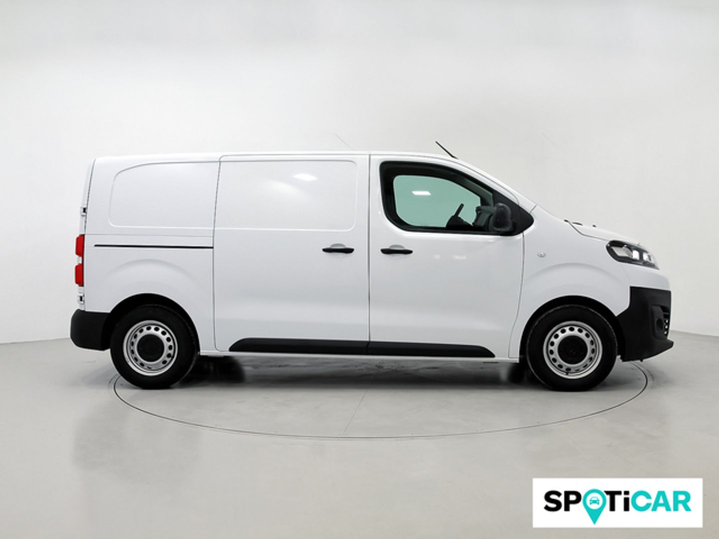 Citroen Jumpy Furgon BlueHDi 100 Talla M 75 kW (102 CV)