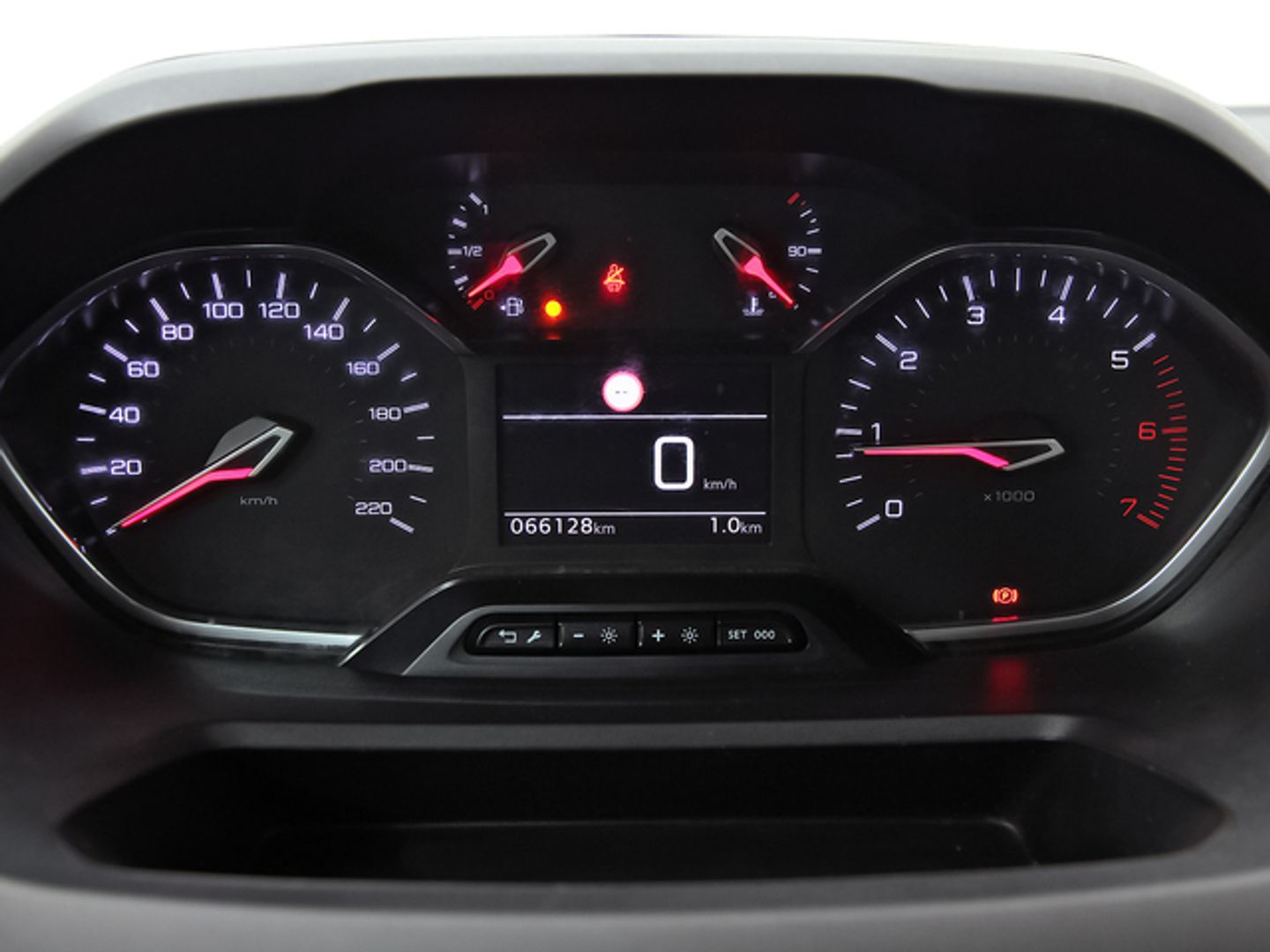 Peugeot Rifter BlueHDi 100 Active Pack Standard 73 kW (100 CV)