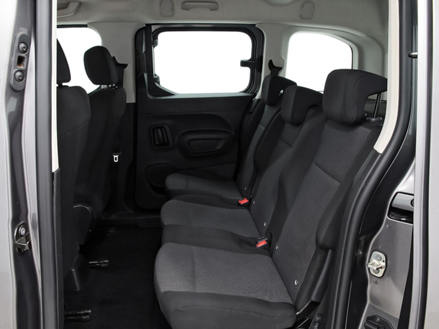 Peugeot Rifter BlueHDi 100 Active Pack Standard 73 kW (100 CV)