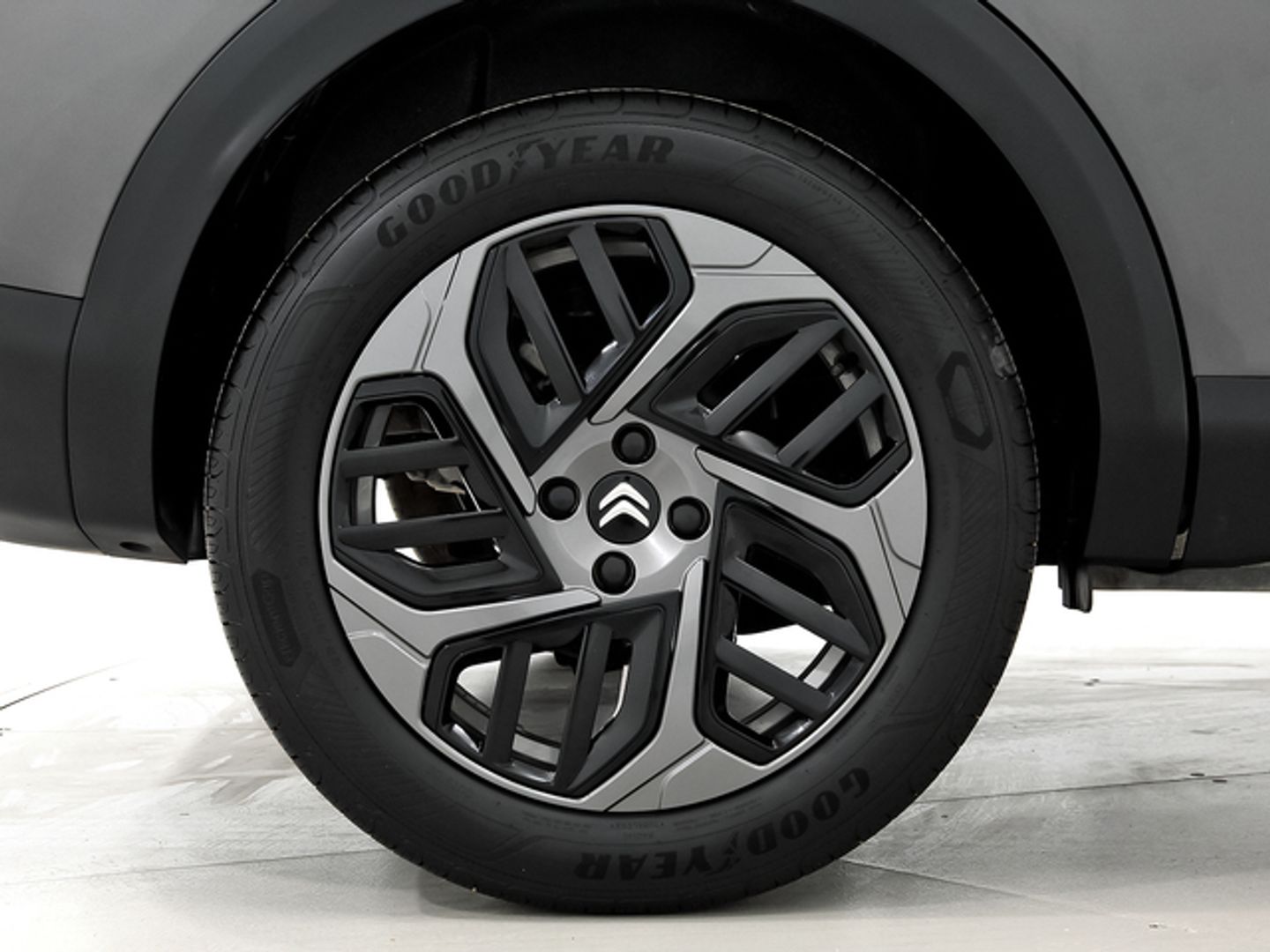 Citroen C4 PureTech 130 S&S Plus EAT8 96 kW (131 CV)