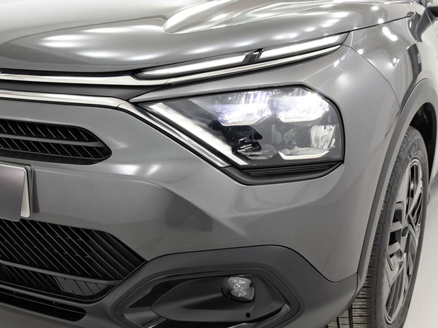 Citroen C4 PureTech 130 S&S Plus EAT8 96 kW (131 CV)