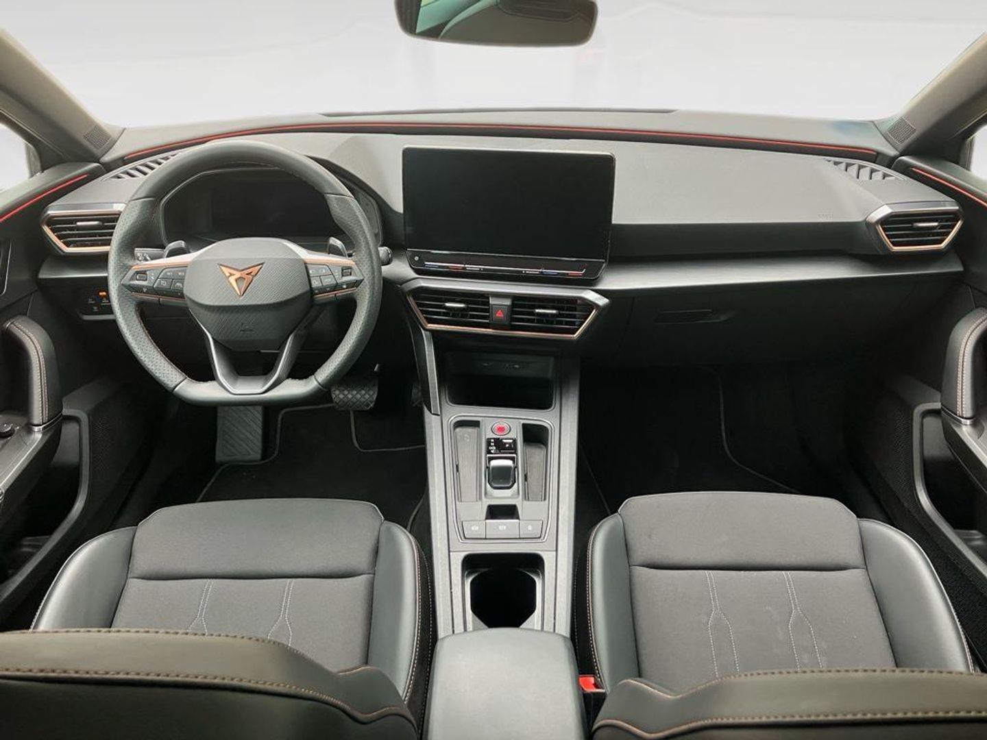 CUPRA León 1.5 eTSI DSG 110 kW (150 CV)