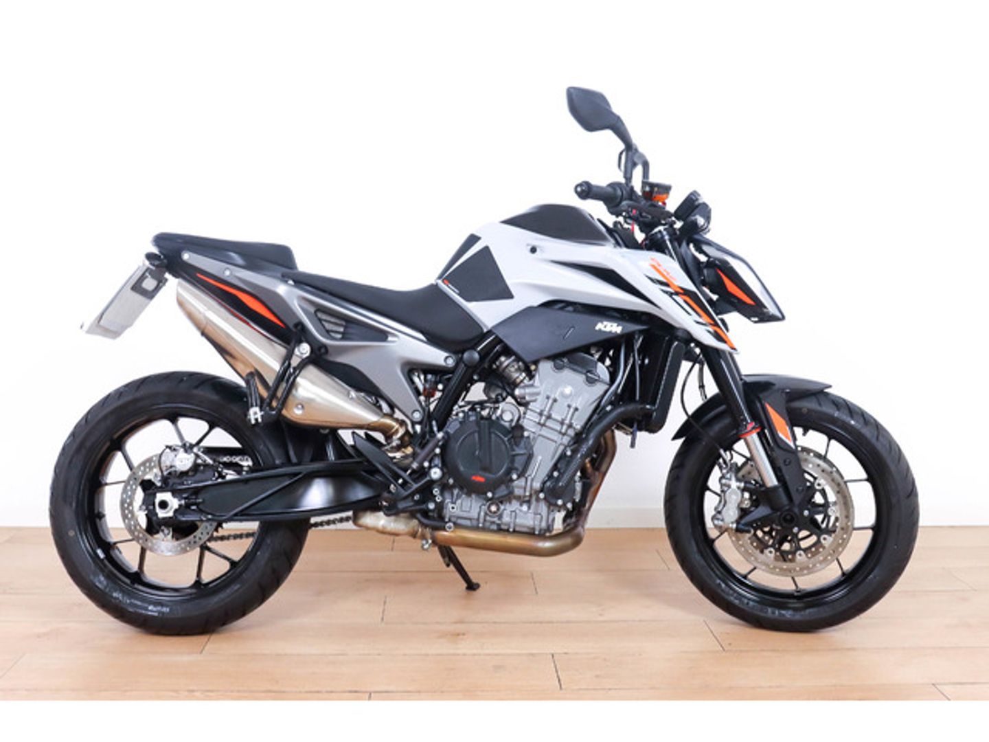 Ktm 790 Duke L Gris Motorcycle