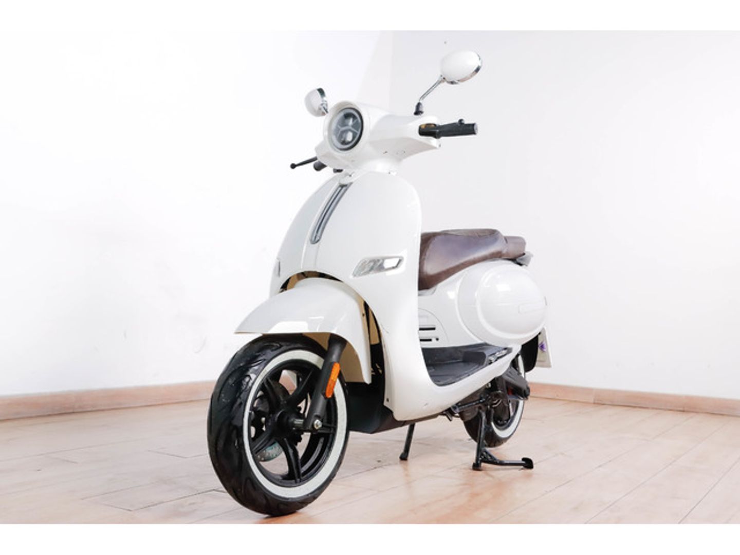 Nmoto LX 06 MAX