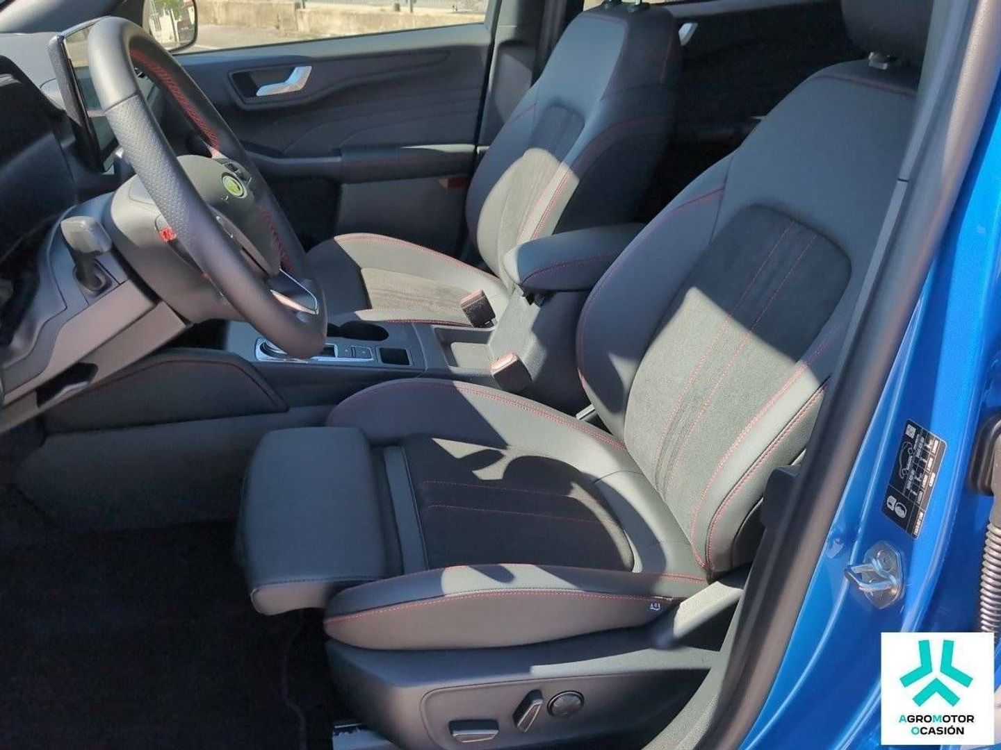 Ford Kuga 2.5 Duratec FHEV ST-Line X 4x2 Auto 132 kW (180 CV)