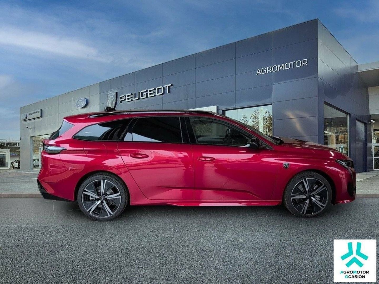 Peugeot 308 SW Hybrid 225 GT eEAT8 165 kW (225 CV)