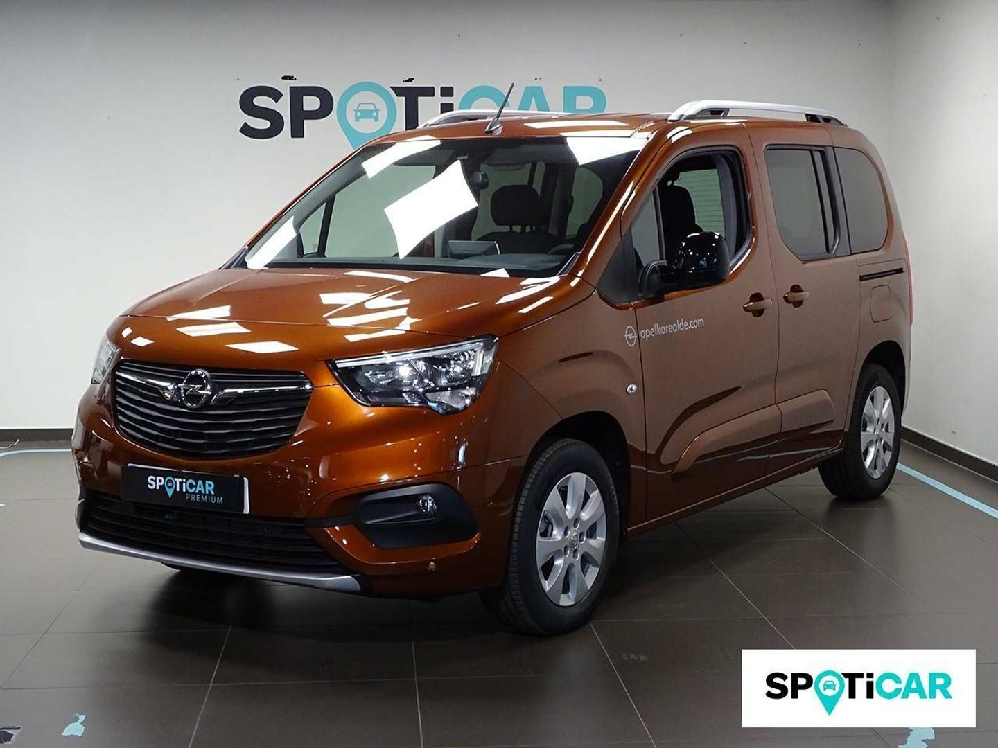 Opel Combo-e Life BEV 50kWh Elegance Plus L 100 kW (136 CV)