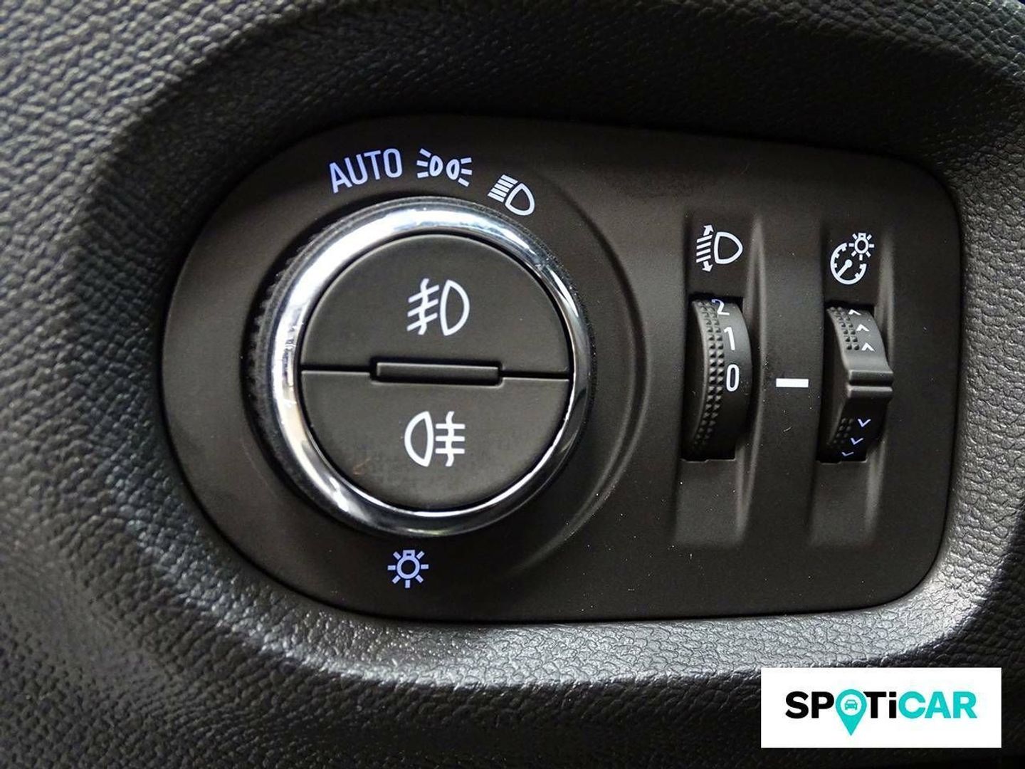 Opel Corsa-e 50kWh GS 100 kW (136 CV)