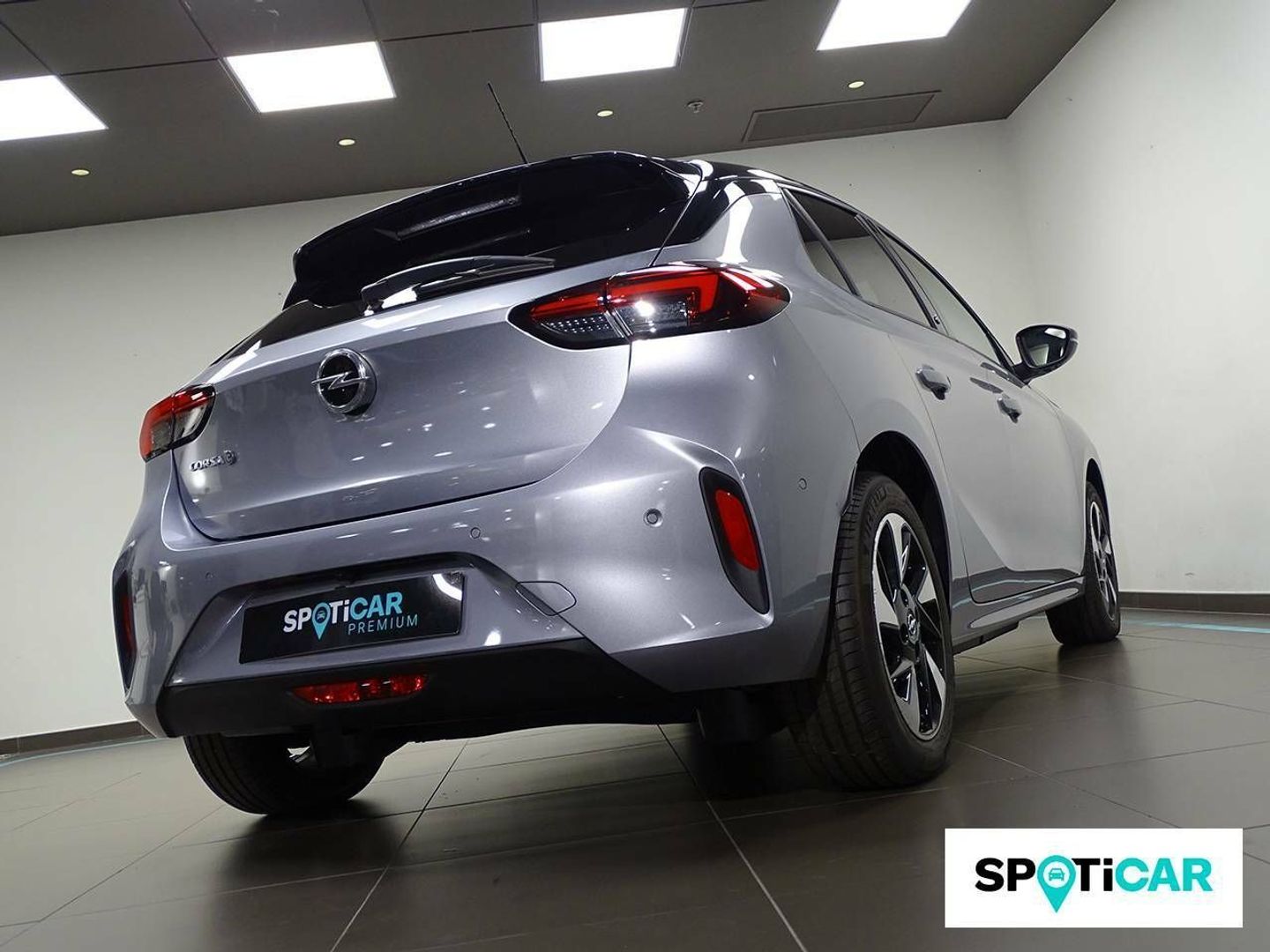 Opel Corsa-e GS-Line-e 50kWh 100 kW (136 CV)