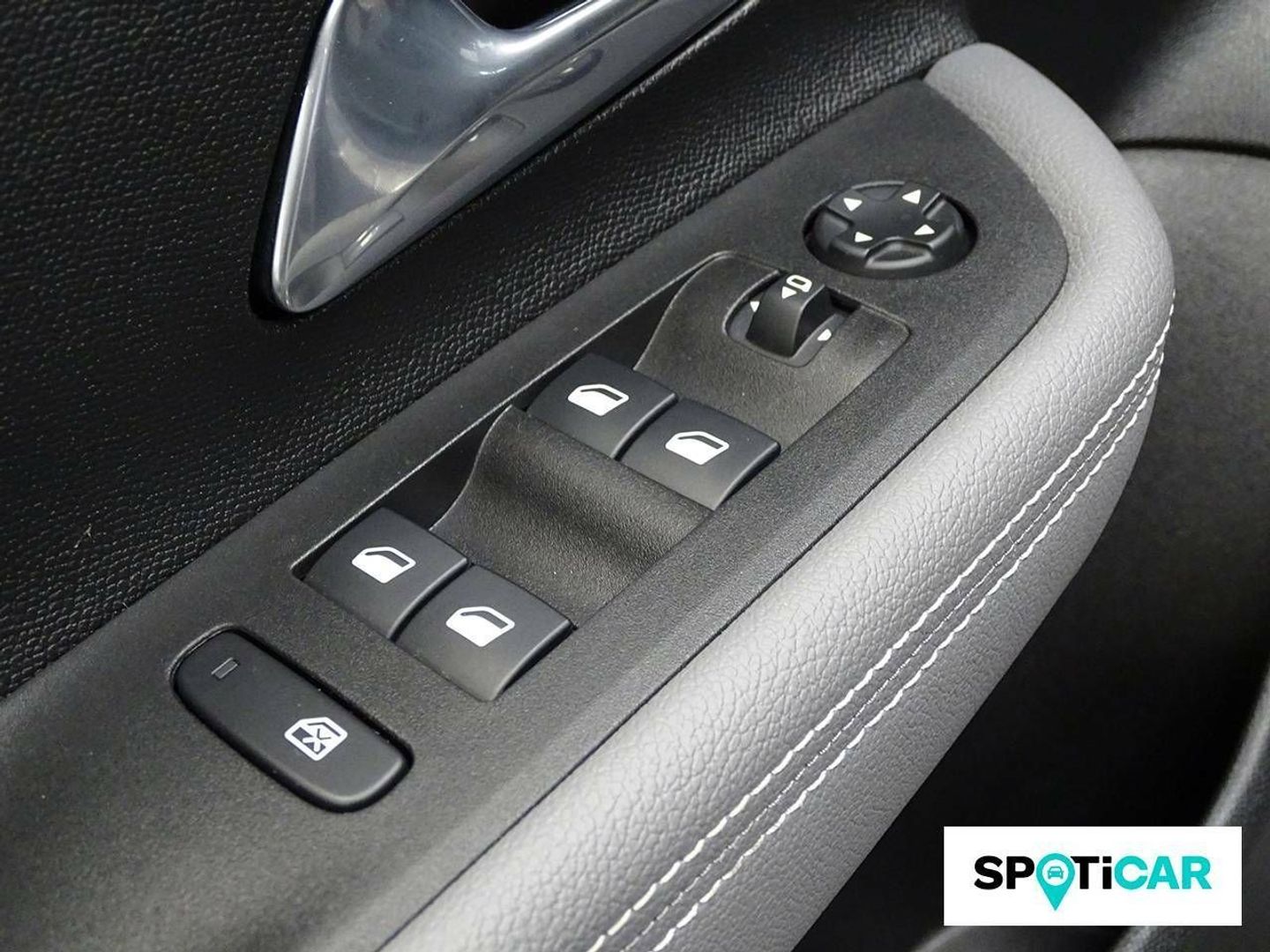 Opel Mokka-e BEV 50kWh Business Elegance-e100 kW (136 CV)