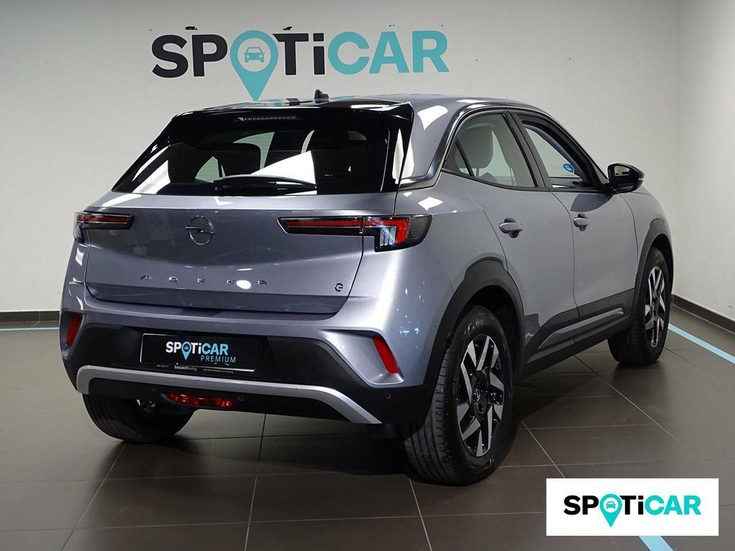 Opel Mokka-e BEV 50kWh Business Elegance-e100 kW (136 CV)