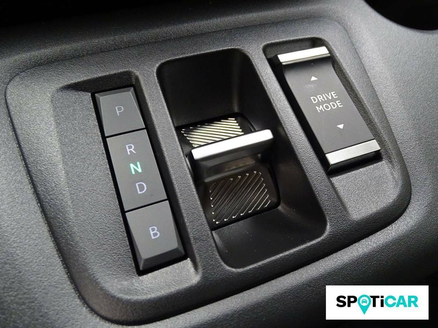 Citroen ë-Berlingo Shine Talla M 50kWh 100 kW (136 CV)