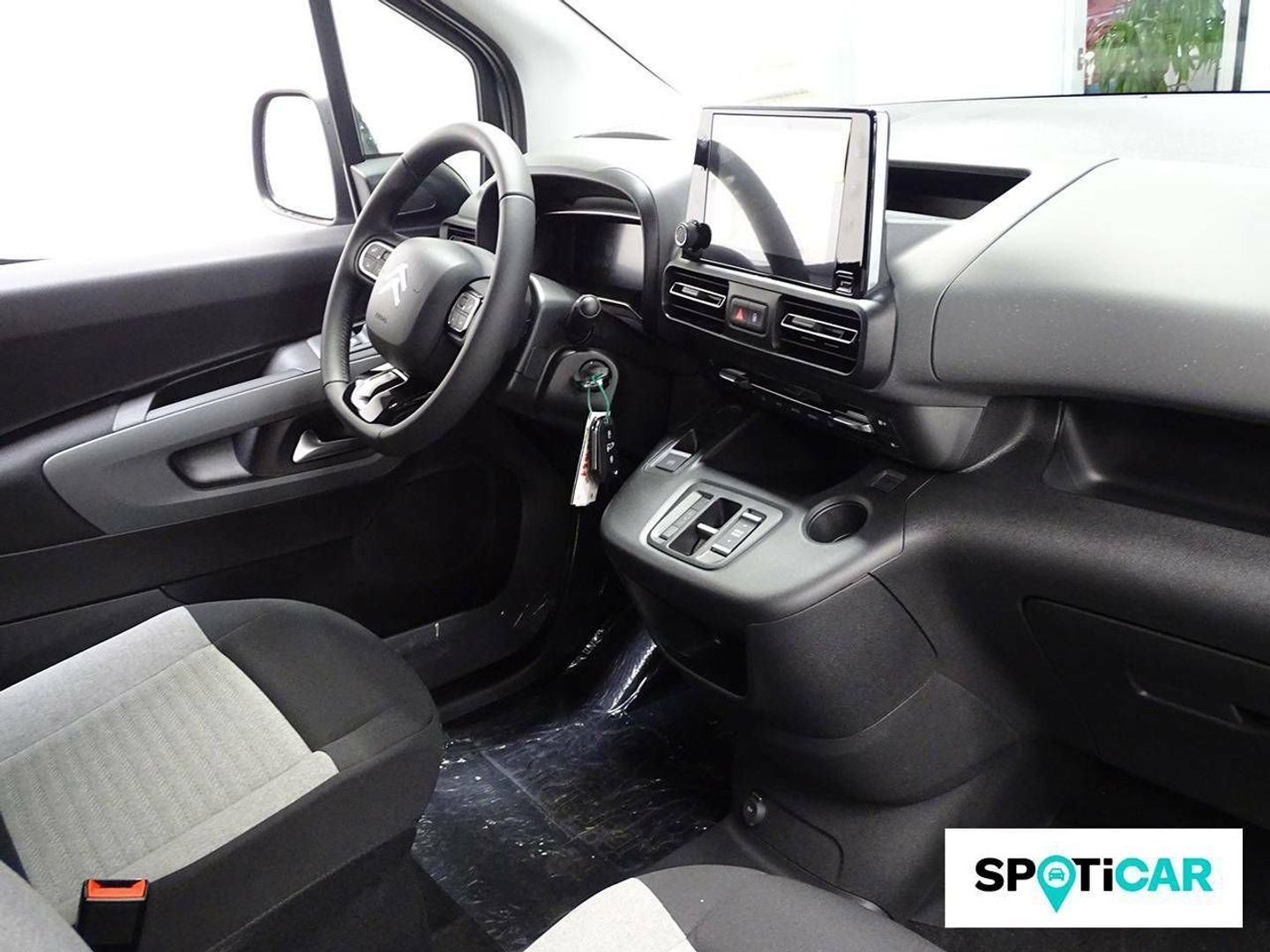 Citroen ë-Berlingo Shine Talla M 50kWh 100 kW (136 CV)