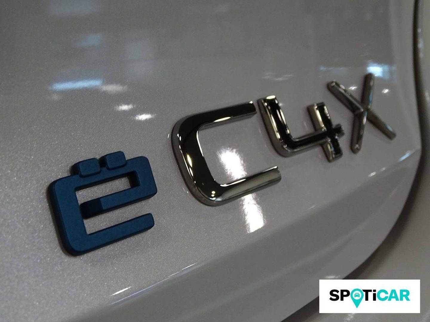 Citroen ë-C4 X 50KWh eléctrico Shine 100 kW (136 CV)