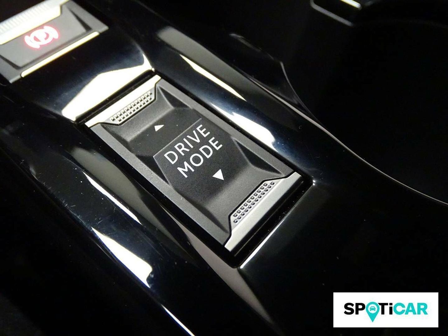 Peugeot e-2008 Eléctrico Allure Pack 100 kW (136 CV)