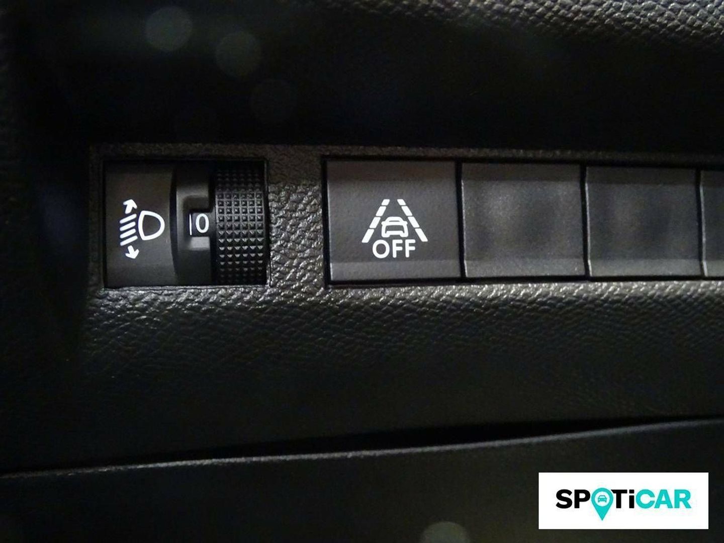 Peugeot e-2008 Eléctrico Allure Pack 100 kW (136 CV)
