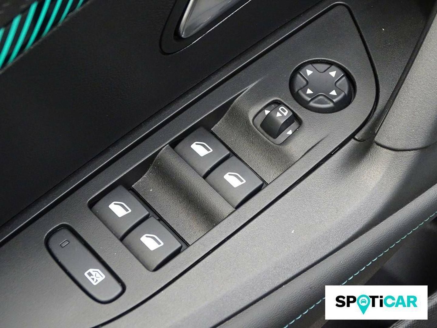 Peugeot e-2008 Eléctrico Allure Pack 100 kW (136 CV)