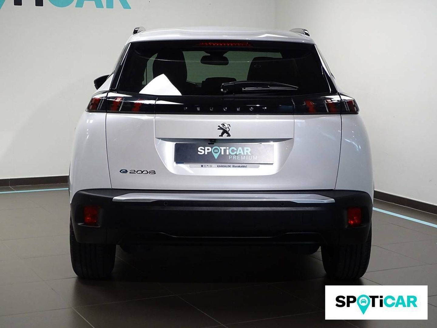 Peugeot e-2008 Eléctrico Allure Pack 100 kW (136 CV)