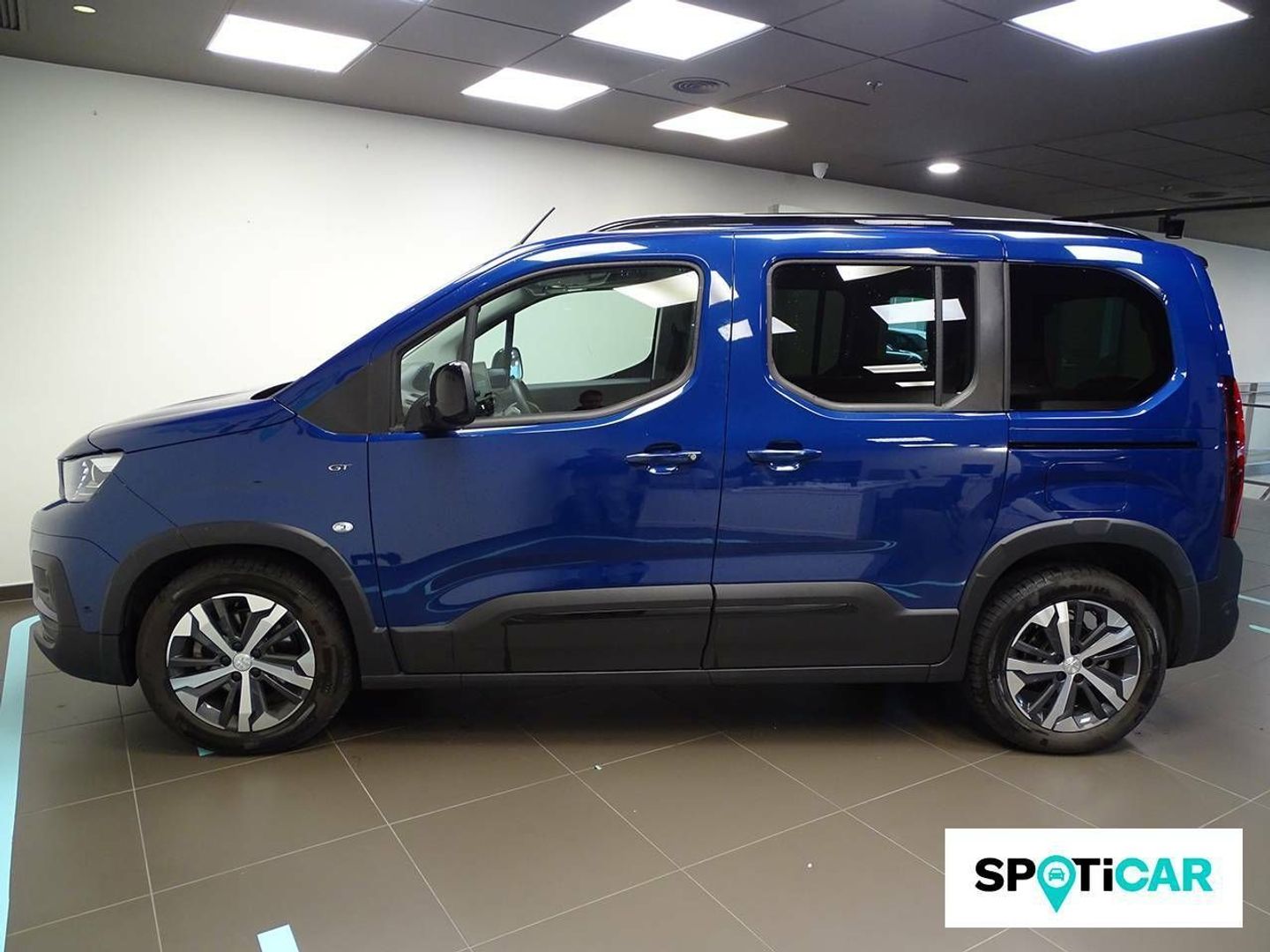 Peugeot e-Rifter GT Standard 100 kW (136 CV)