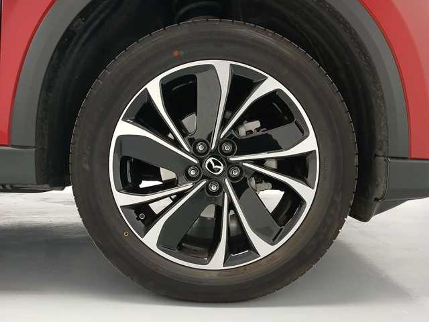 Mazda CX-5 2.0 E-SKYACTIV-G MHEV Advantage AT 121 kW (165 CV)