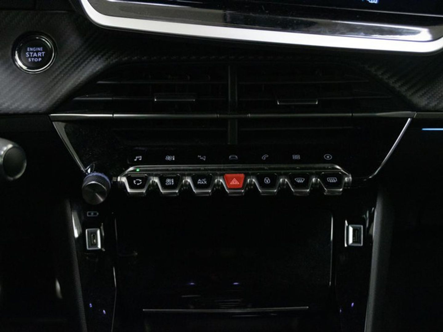 Peugeot e-2008 Eléctrico GT 100 kW (136 CV)