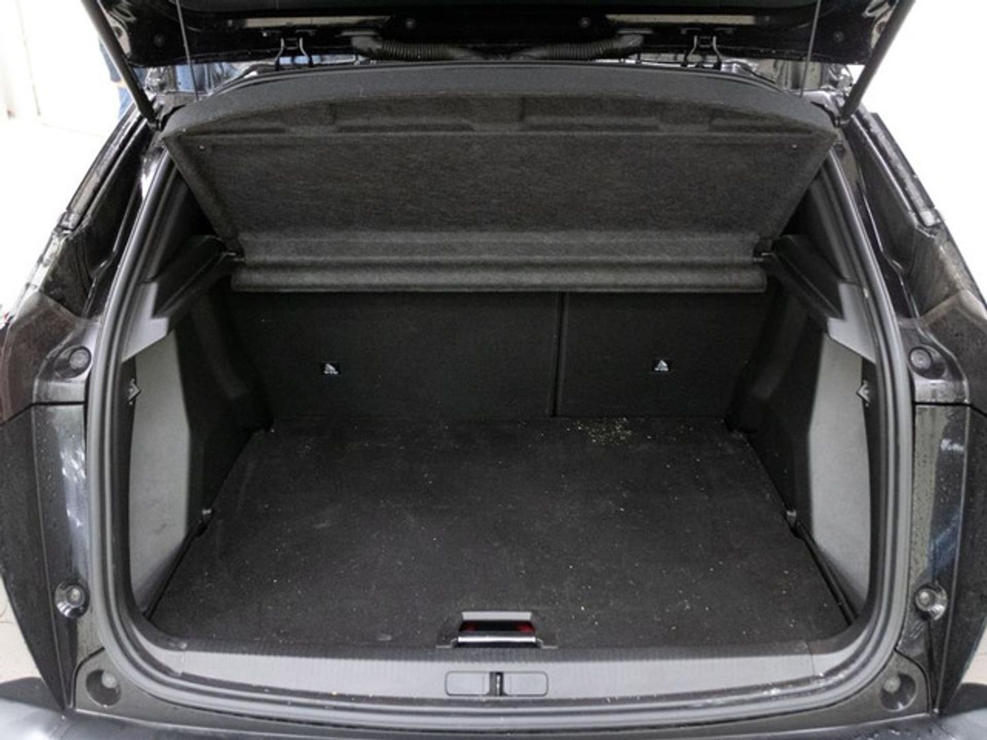 Peugeot e-2008 Eléctrico GT 100 kW (136 CV)