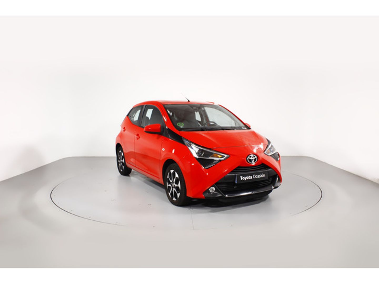Toyota Aygo 1.0 70 x-play 53 kW (72 CV)