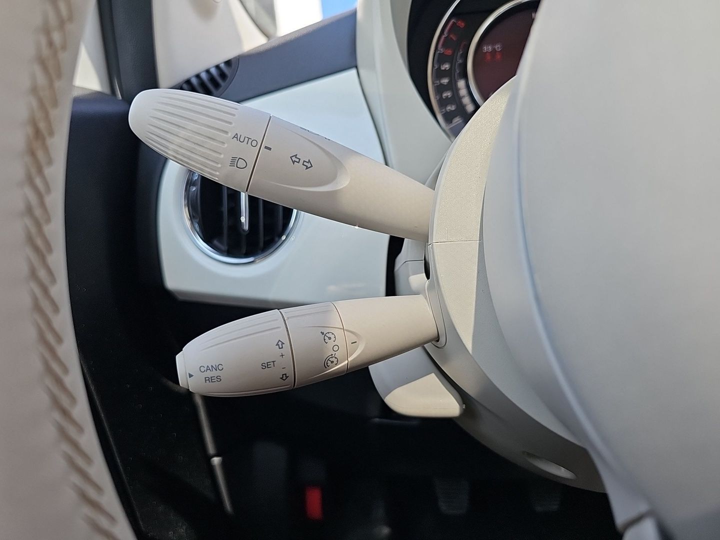 Fiat 500 1.0 Hybrid Dolcevita 51 kW (70 CV)
