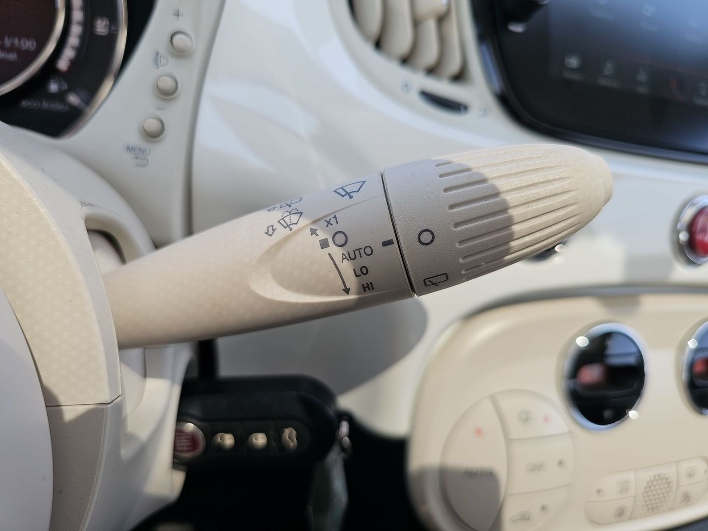 Fiat 500 1.0 Hybrid Dolcevita 51 kW (70 CV)