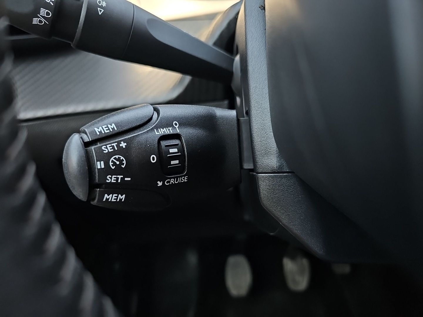 Peugeot 208 PureTech 75 S&S Active 55 kW (75 CV)