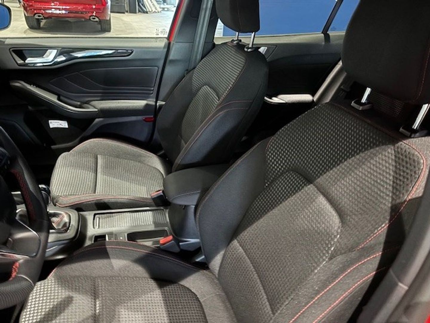 Ford Focus 1.0 Ecoboost MHEV ST-Line X
