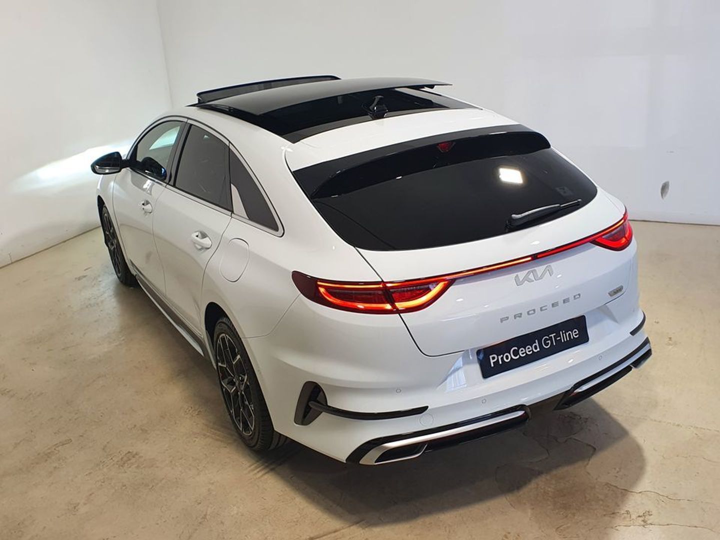 Kia ProCeed 1.5 MHEV GT Line