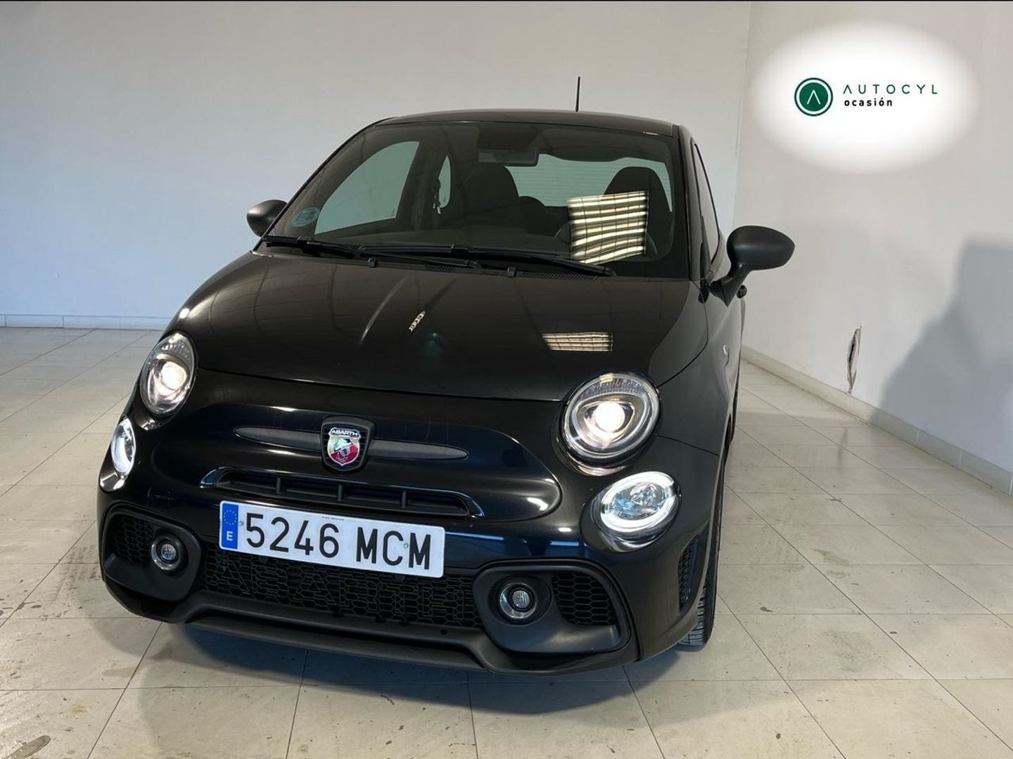 Abarth 500 1.4 16v T-Jet 695 132 kW (180 CV)