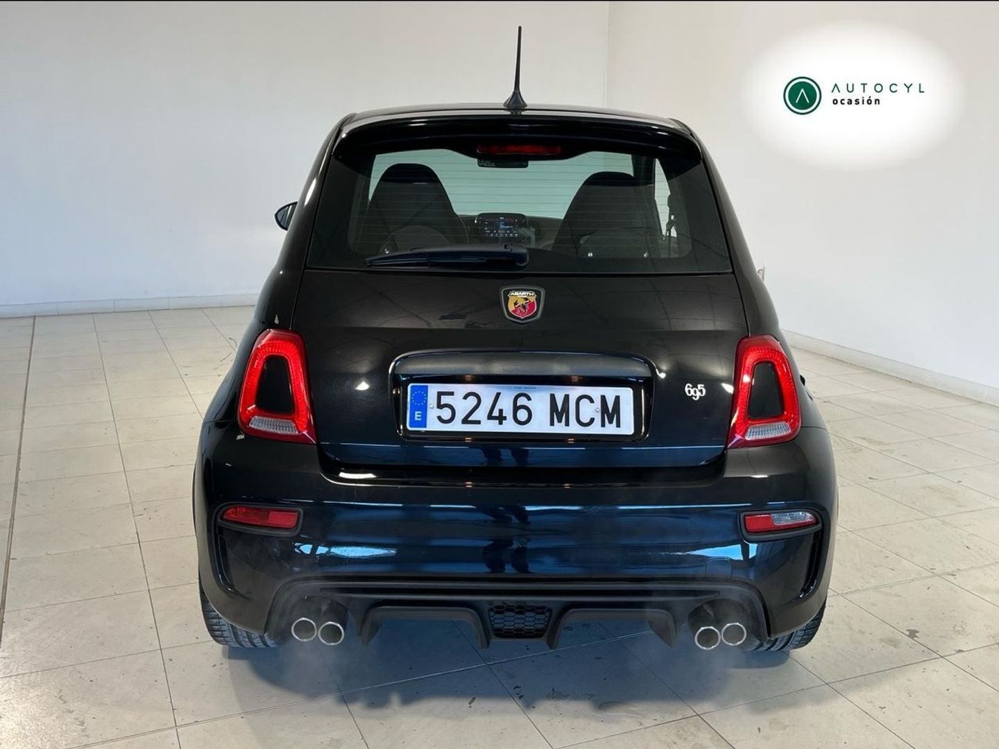 Abarth 500 1.4 16v T-Jet 695 132 kW (180 CV)