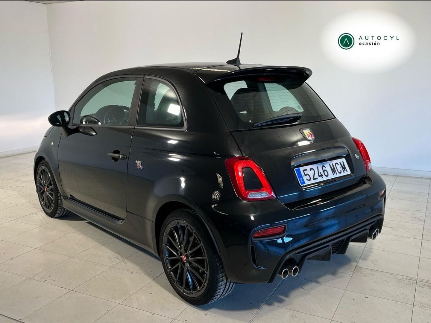 Abarth 500 1.4 16v T-Jet 695 132 kW (180 CV)