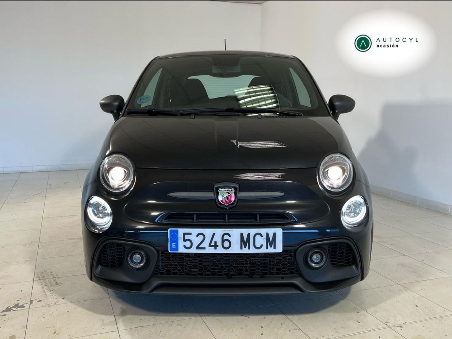 Abarth 500 1.4 16v T-Jet 695 132 kW (180 CV)