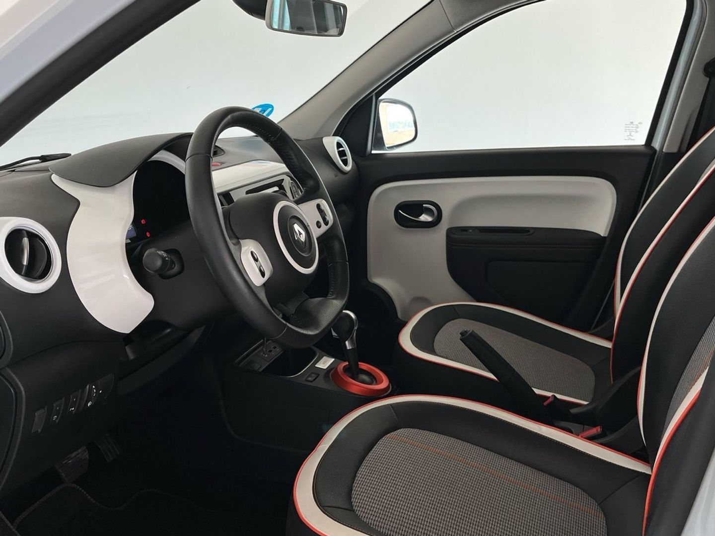 Renault Twingo Vibes R80 batería 20kWh 60 kW (82 CV)