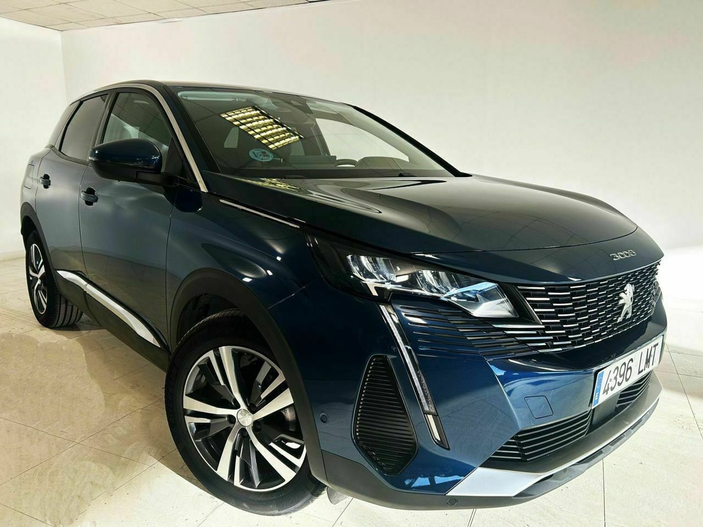 Peugeot 3008 PureTech 130 S&S Allure 96 kW (130 CV) Azul SUV